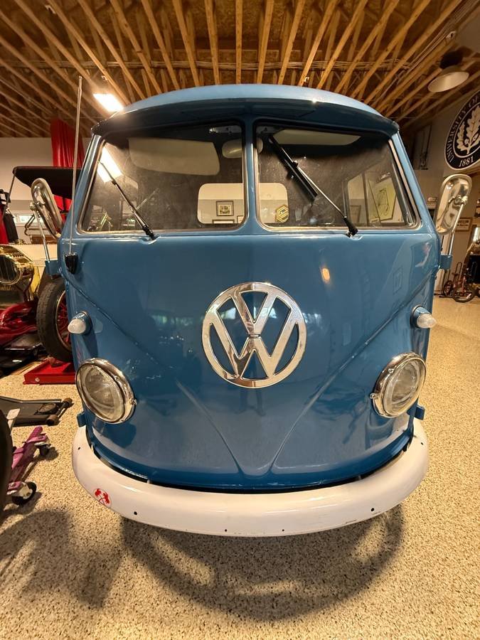 For Sale 1961 Volkswagen Type 2 Single Cab Split Window Pickup