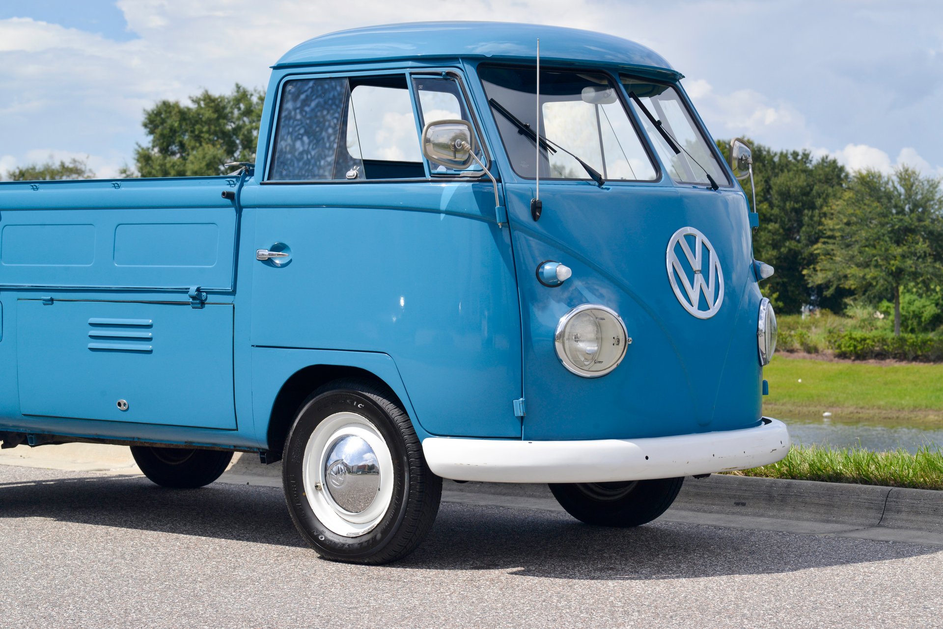 1961 volkswagen type 2 single cab split window pickup