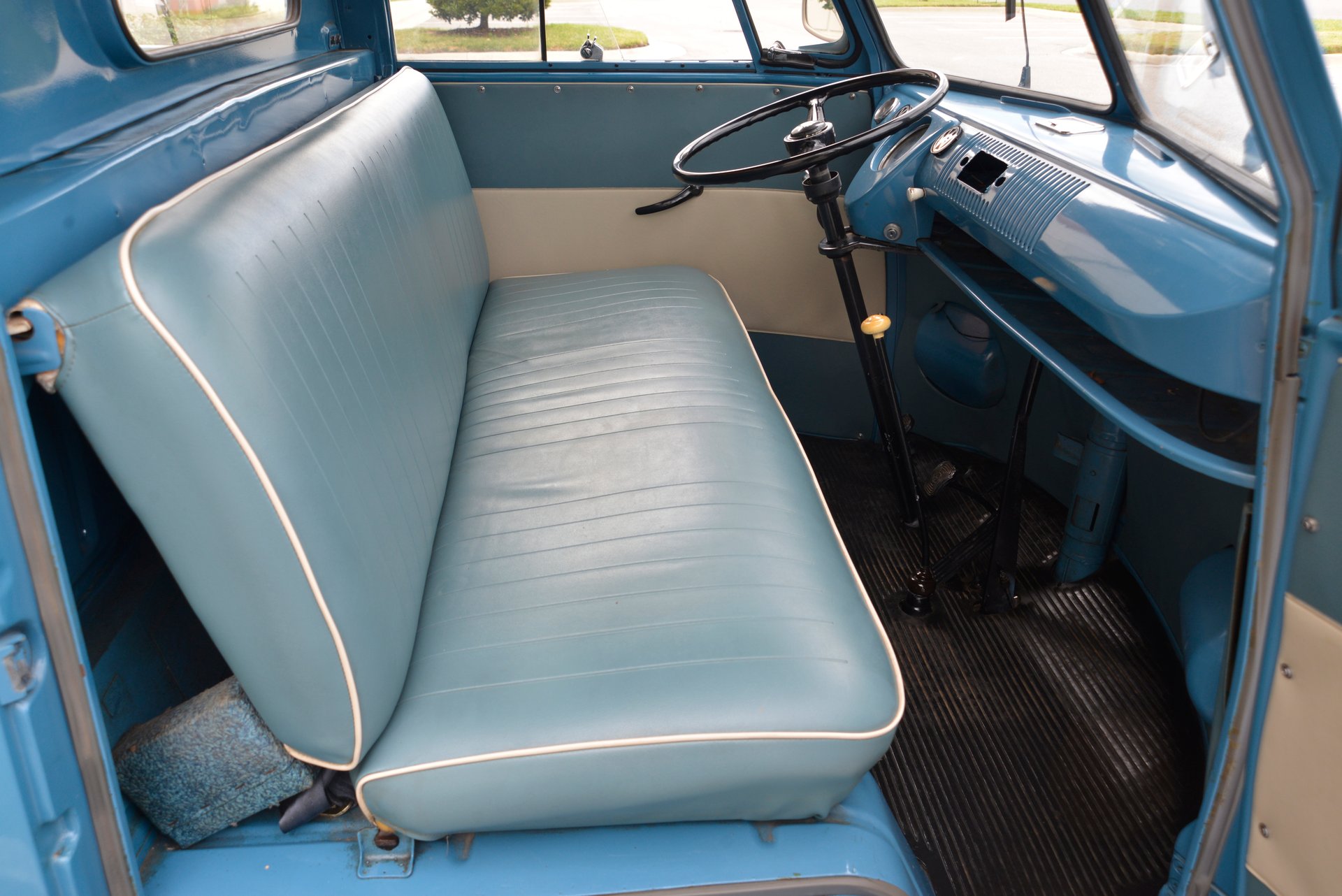 1961 volkswagen type 2 single cab split window pickup