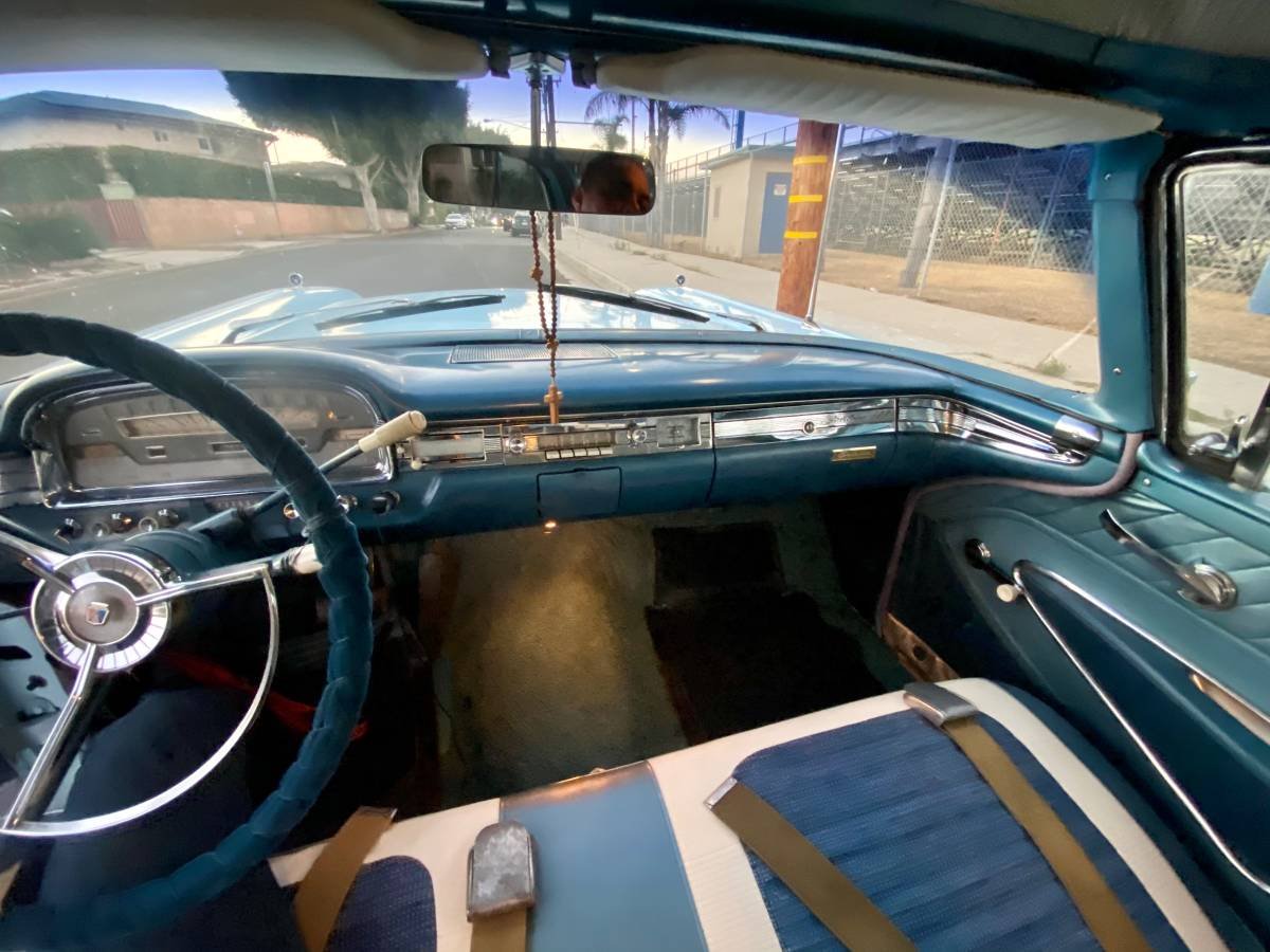 1959 ford fairlane 500 skyliner