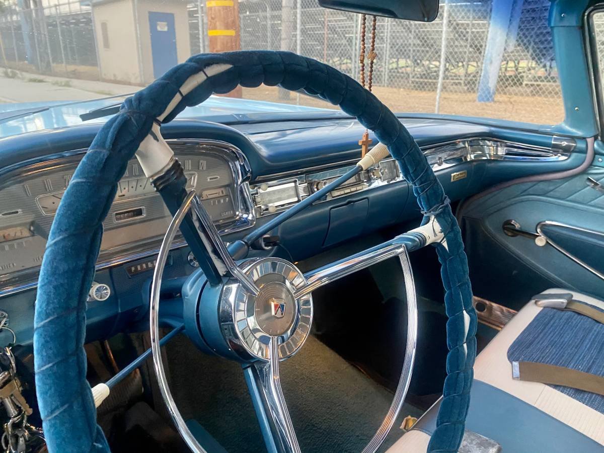 1959 ford fairlane 500 skyliner