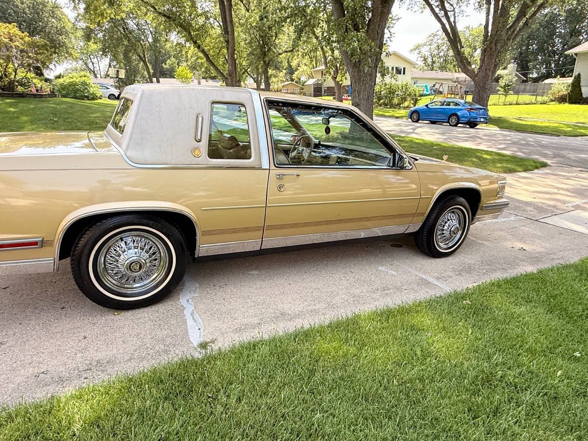 1986 cadillac coupe deville