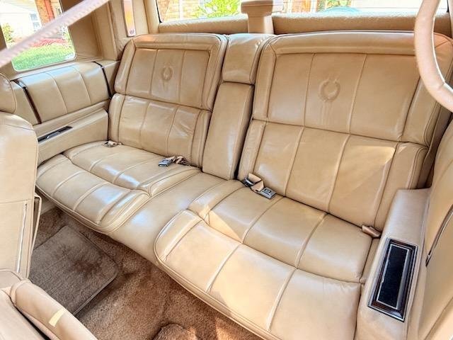 1986 cadillac coupe deville