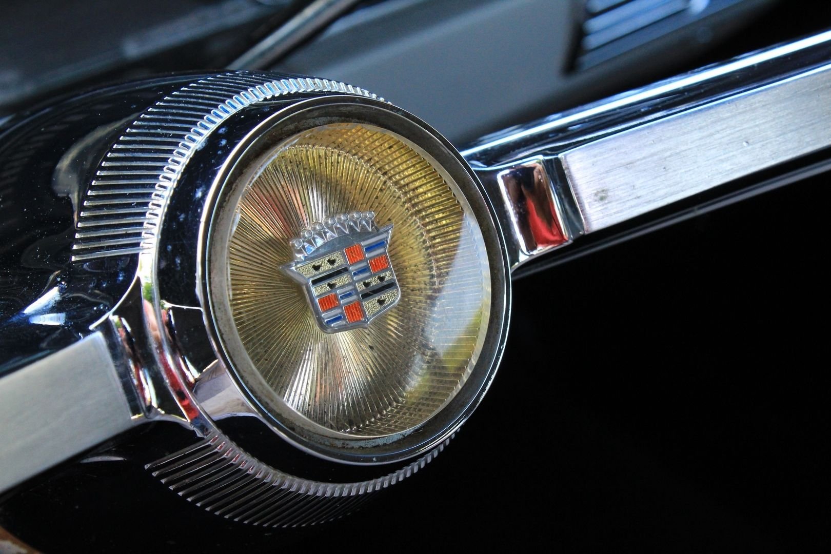Modèle Réduit Cadillac Fleetwood Limo Noire – Échelle 1:64 – XG Models – Neuf