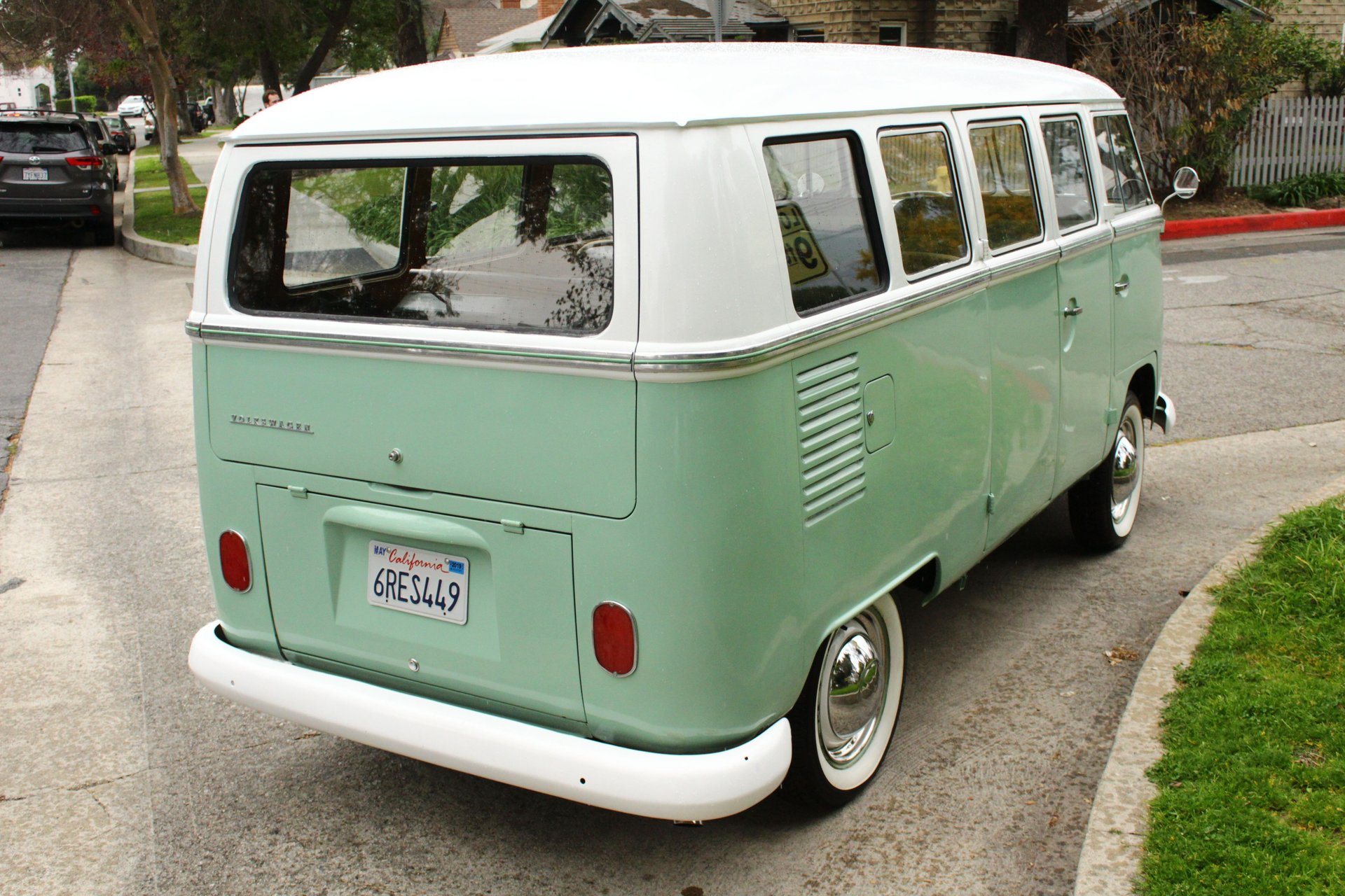 1965 Volkswagen Bus/Vanagon | Consignify
