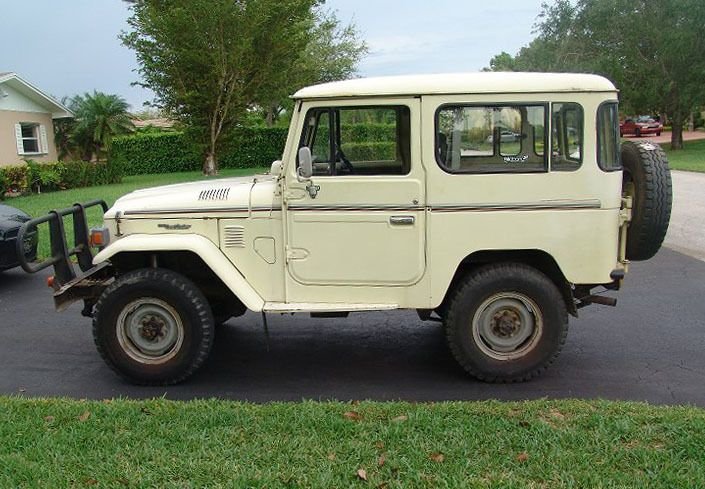 1984 Toyota RHD BJ42 LOADED | Vintage Cruisers