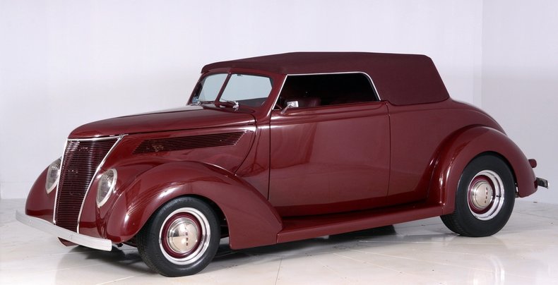 1937 Ford 