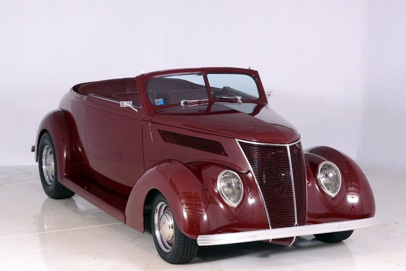 1937 Ford 