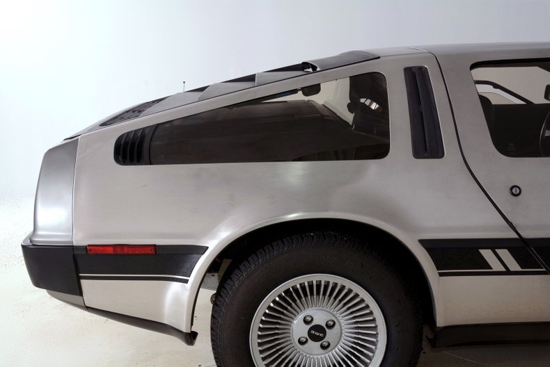 1981 DeLorean DMC-12