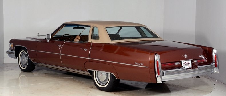 1975 Cadillac Sedan deVille