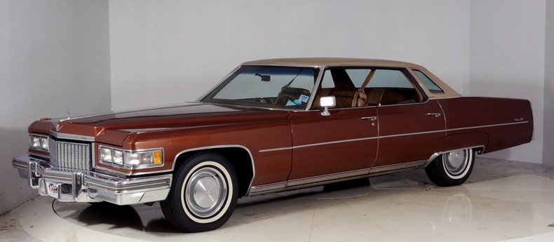 1975 Cadillac Sedan deVille