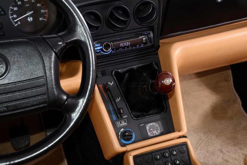 1991 Alfa Romeo Spider