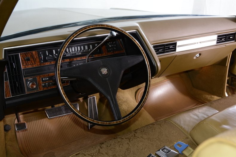 1970 Cadillac Sedan Deville Volo Auto Museum