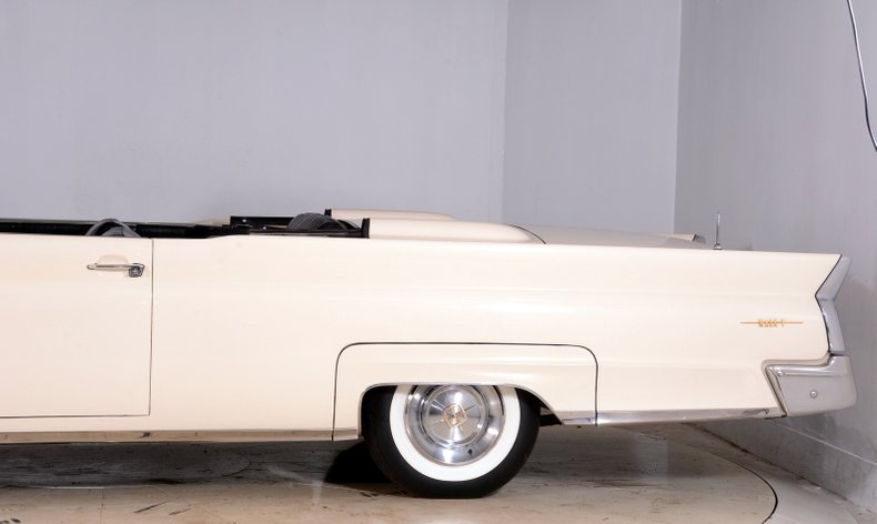 1960 Lincoln Continental