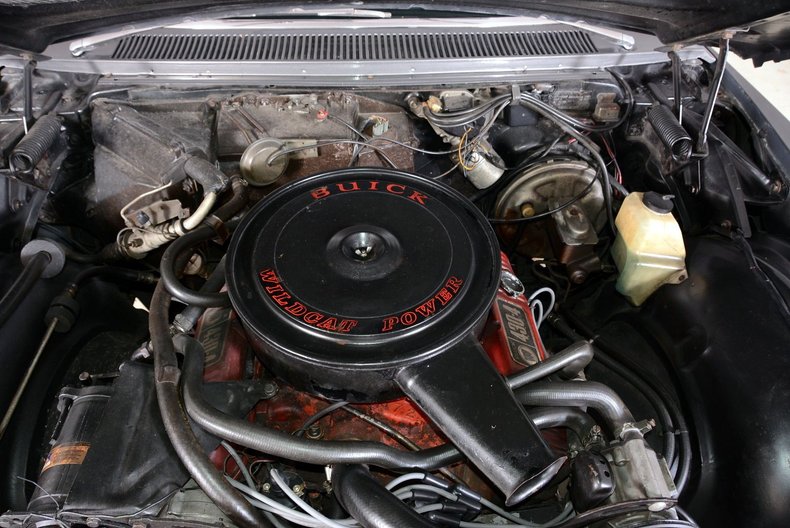 1967 Buick Riviera | Volo Museum