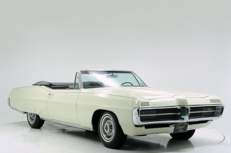 1967 Pontiac Grand Prix