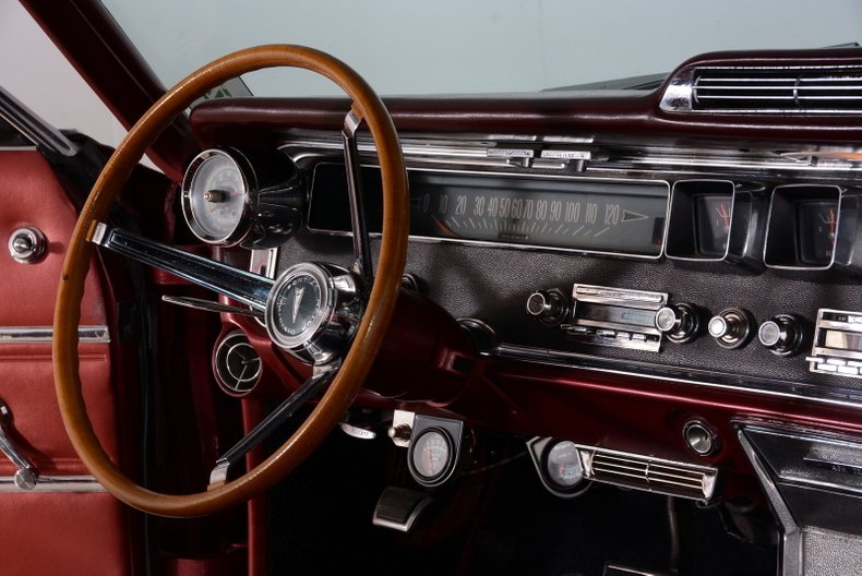 1966 Pontiac 2+2