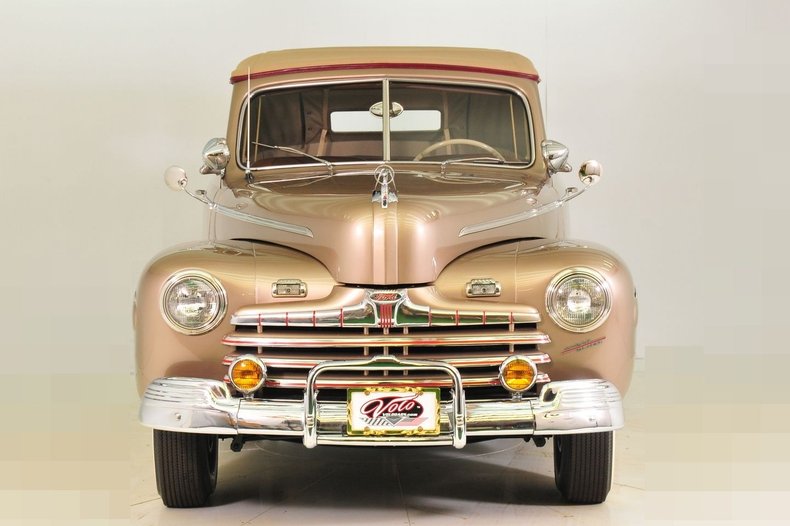 1946 Ford Super Deluxe | Volo Museum