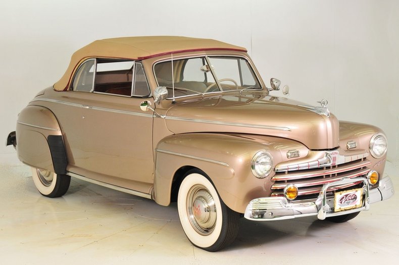 1946 Ford Super Deluxe | Volo Museum