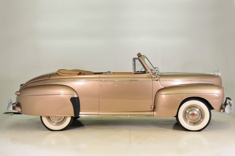 1946 Ford Super Deluxe | Volo Museum