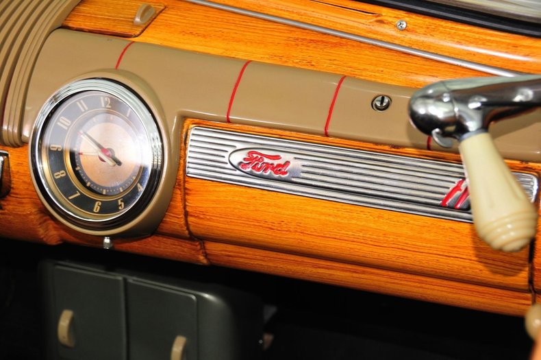 1946 Ford Super Deluxe | Volo Museum
