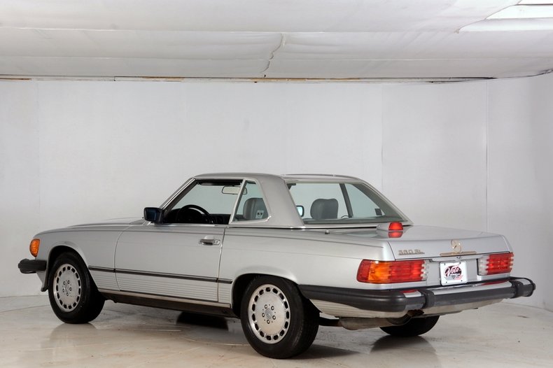 1986 Mercedes-Benz 560SL