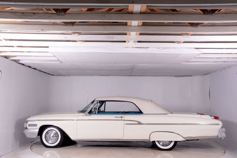 1962 Mercury Monterey | Volo Museum