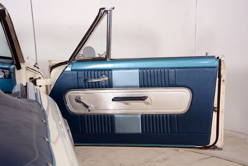 1962 Mercury Monterey | Volo Museum