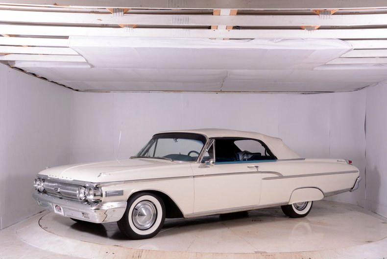 1962 Mercury Monterey | Volo Museum