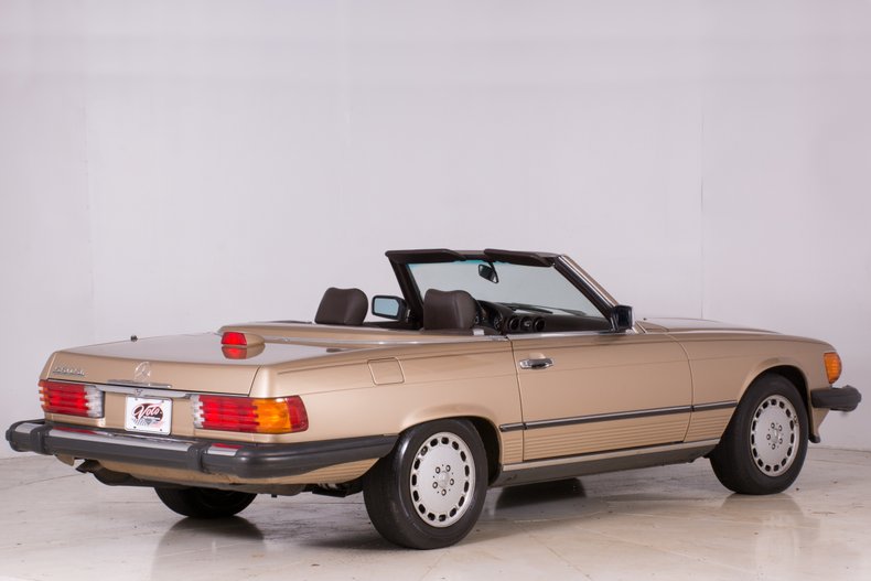 1986 Mercedes-Benz 560SL