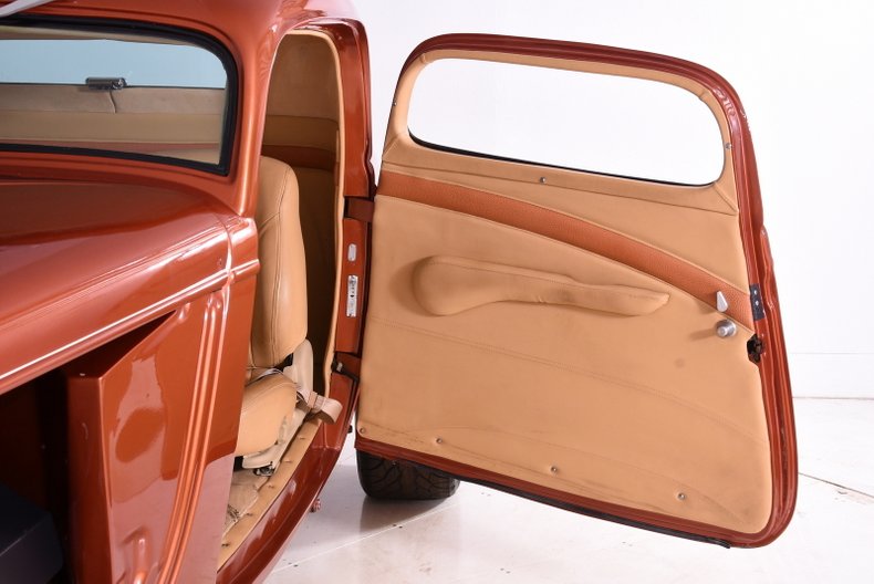 1933 Ford 3 Window