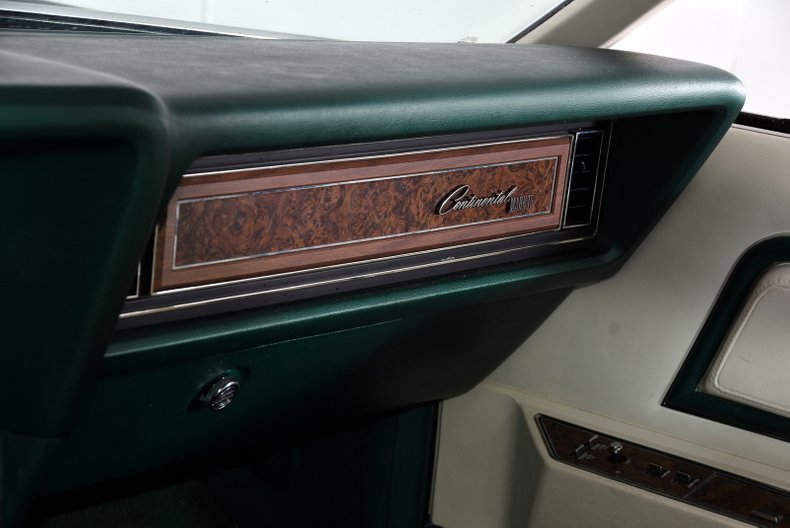 1976 Lincoln Continental