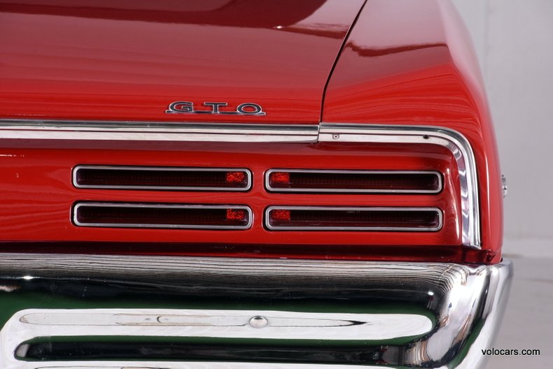 1967 Pontiac GTO | Volo Museum