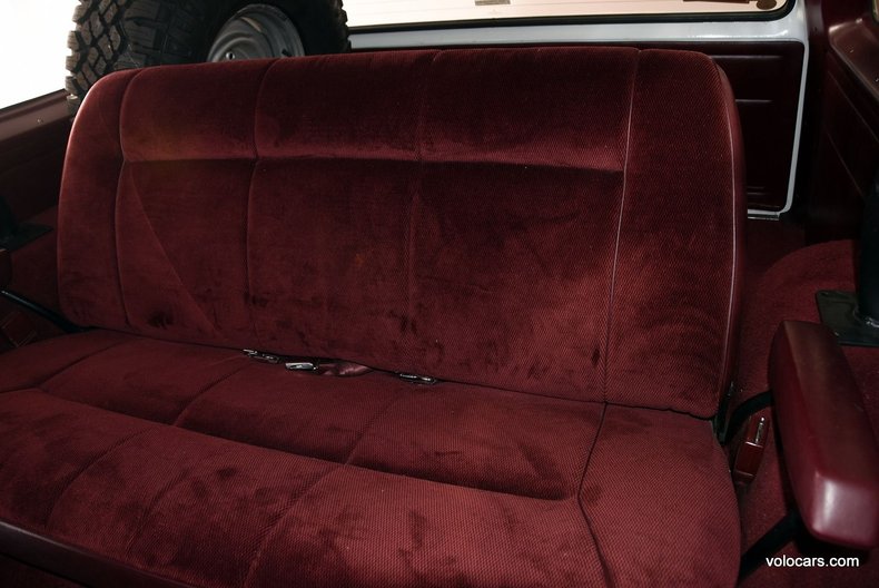 1990-dodge-ram-charger-volo-museum