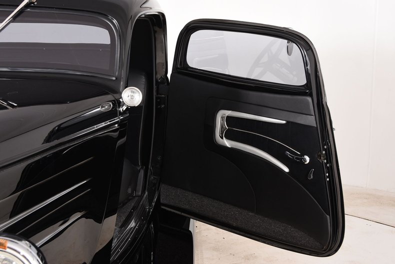 1934 Ford 3 Window | Volo Auto Museum