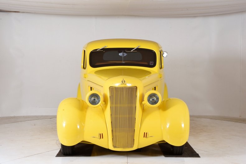 1935 Dodge 