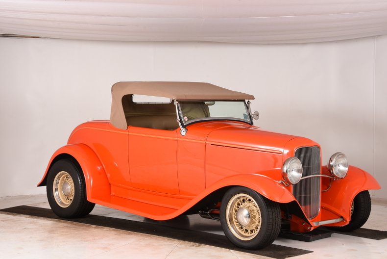 1932 Ford Custom