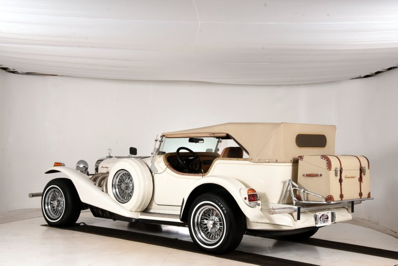 1976 Excalibur Phaeton