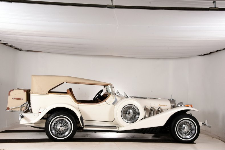 1976 Excalibur Phaeton