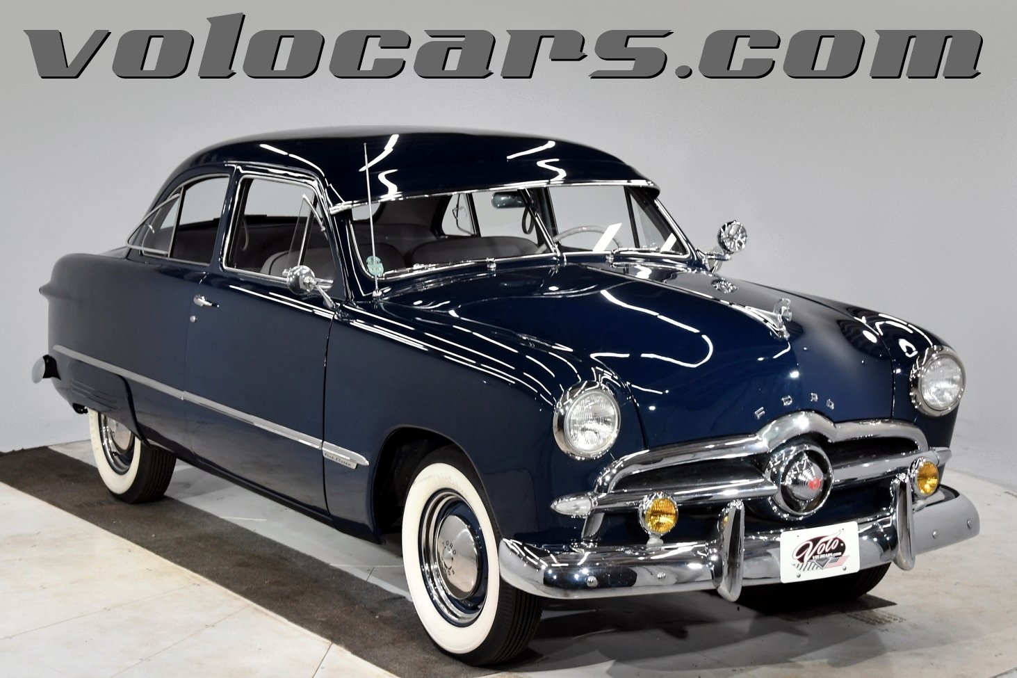 1949 ford custom deluxe