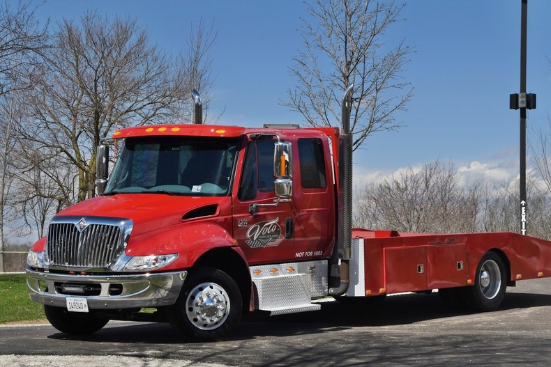 2004 International 4200VT Car Hauler