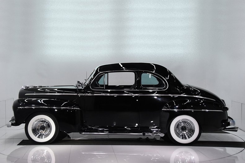 1946 Ford Super Deluxe | Volo Museum