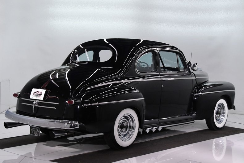 1946 Ford Super Deluxe | Volo Museum
