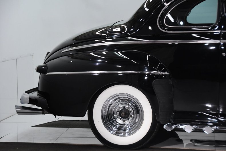 1946 Ford Super Deluxe | Volo Museum