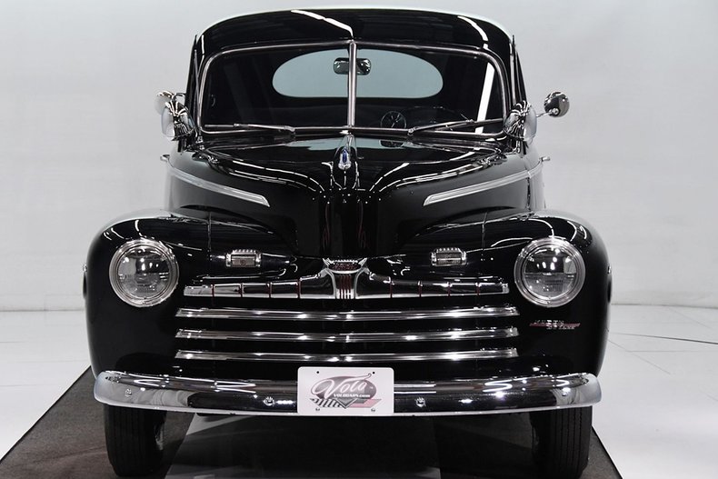 1946 Ford Super Deluxe | Volo Museum