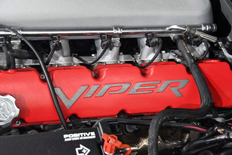 2005 Dodge Viper