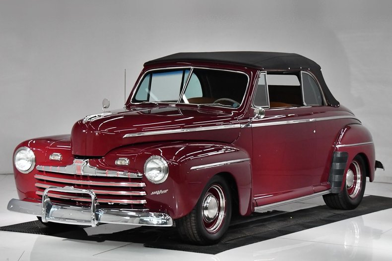 1946 Ford Super Deluxe