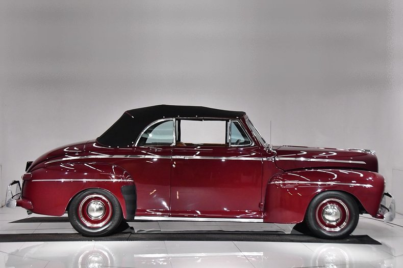 1946 Ford Super Deluxe | Volo Museum