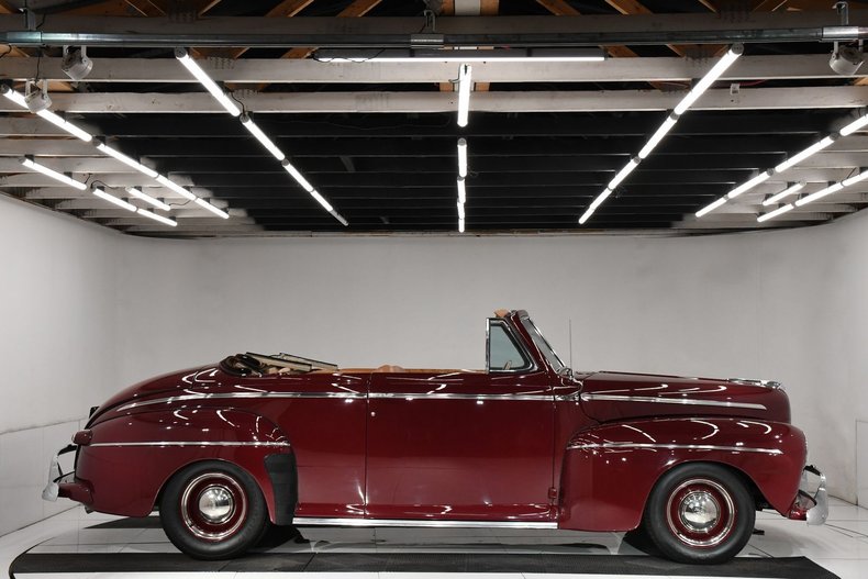 1946 Ford Super Deluxe | Volo Museum
