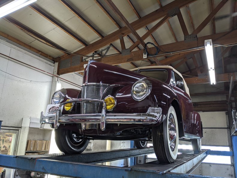 1940 Ford Deluxe